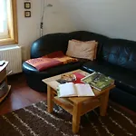 Zum Heuschober 아파트 *